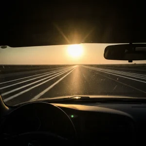 Verres polarisés et conduite au soleil, le guide 2026 - verres polarises conduite soleil